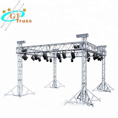 Giàn nhôm chiếu sáng cho sự kiện hòa nhạc