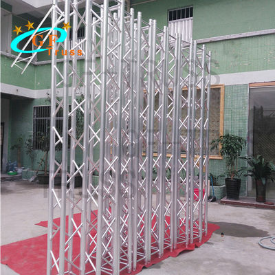 Thang nhôm trang trí ngoài trời nặng