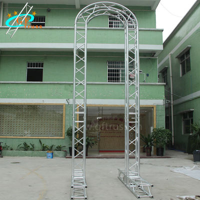 Khung nhôm phông nền đám cưới vòm hiện đại
