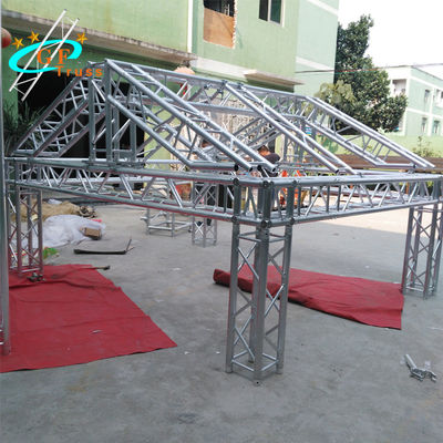 Sự kiện đám cưới buổi hòa nhạc Hệ thống giàn mái bằng nhôm TUV có sân khấu